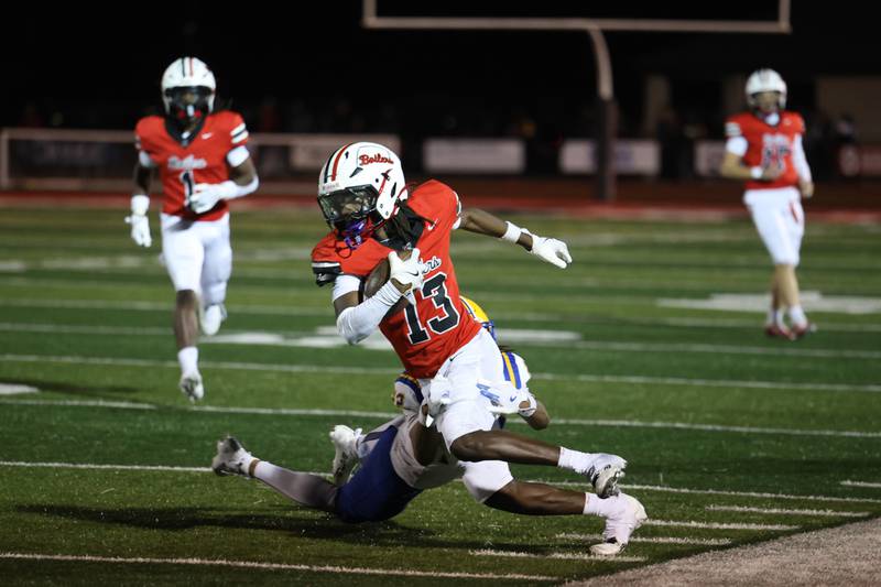 Bradley-Bourbonnais' LyZale Edmon runs the ball during the Boilermakers' 41-6 victory over Crete-Monee on Friday, Sept. 5, 2025.