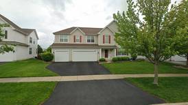 Single-family home sells for $572,500 in Oswego