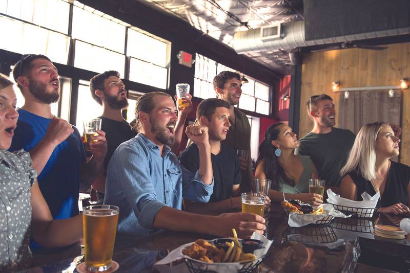 Don't miss out on local sports bar entertainment in Kane County.