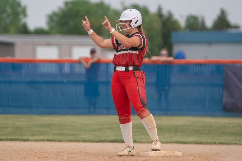 Photos Yorkville vs. Oswego East in Class 4A softball sectional