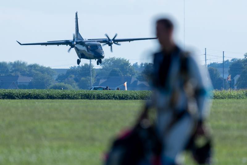 Plane lands on runway after Skydivers attempt world record jump on Friday, Aug 22, 2025 above Skydive Chicago in Ottawa.