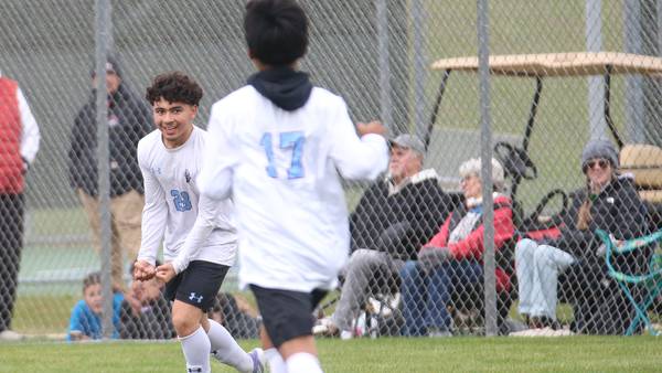 Photos: Kankakee shuts out L-P to win the Class 2A boys soccer Regional title