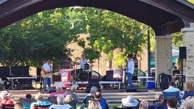 Joliet Blues Festival is an ‘enjoyable evening of blues music in a beautiful setting’