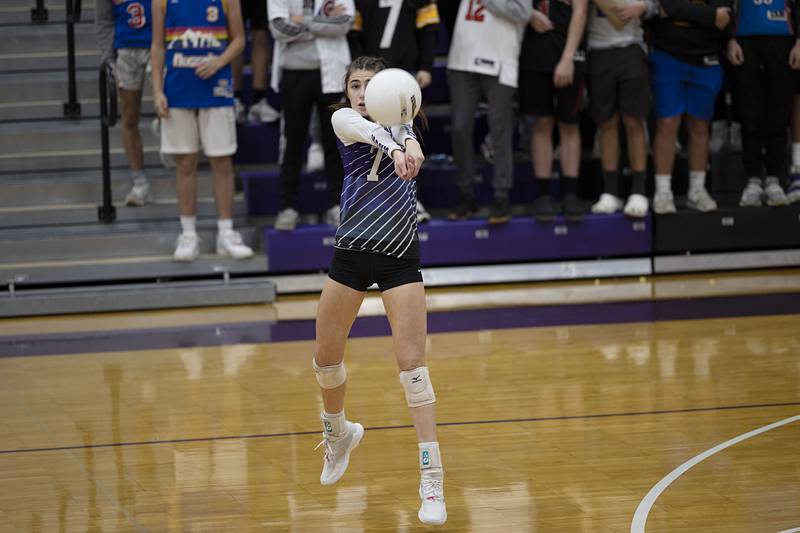 Dixon’s Sydney Hargrave passes a shot in the regional semifinal Tuesday, Oct. 25, 2022 against Ottawa.