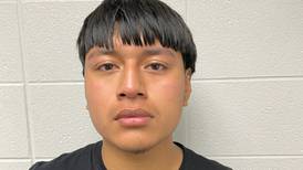Round Lake man, 19, shot to death in Ingleside