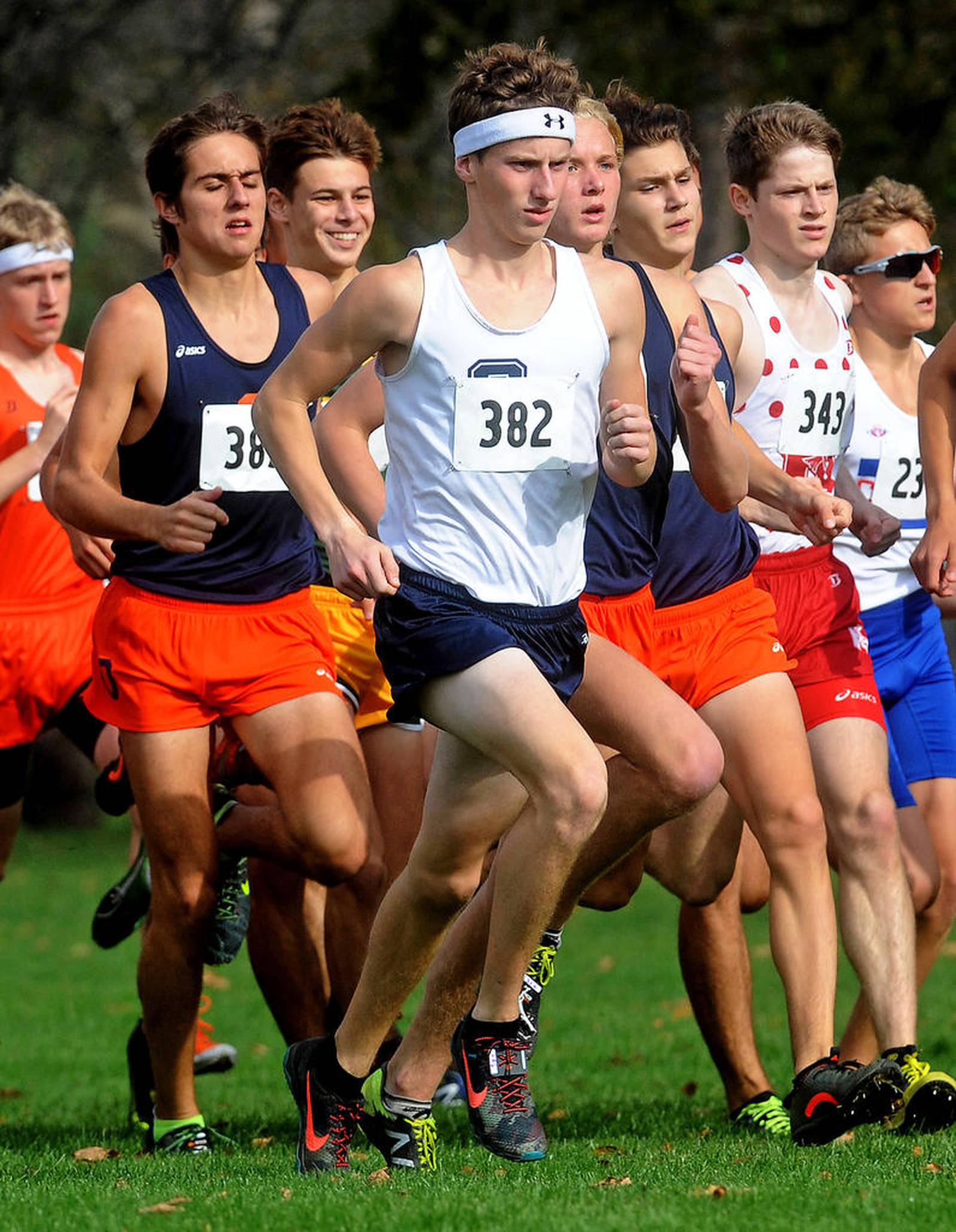 3A Cross Country Oswego East, Oswego send individuals to boys' state
