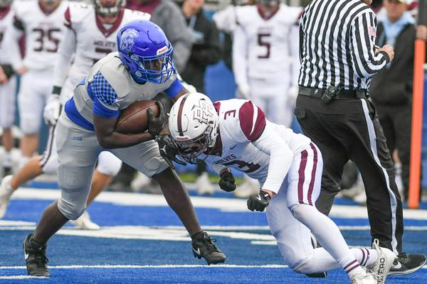 Listen: Illinois high school football recaps for Round 2 of the playoffs