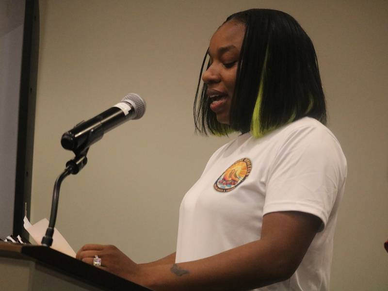 DeKalb woman wants to bring skating rink to town 