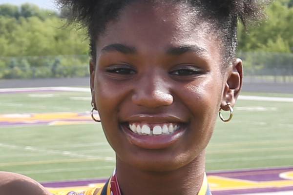 Mendota girls track takes 3rd at Sycamore invite: Tuesday’s NewsTribune roundup