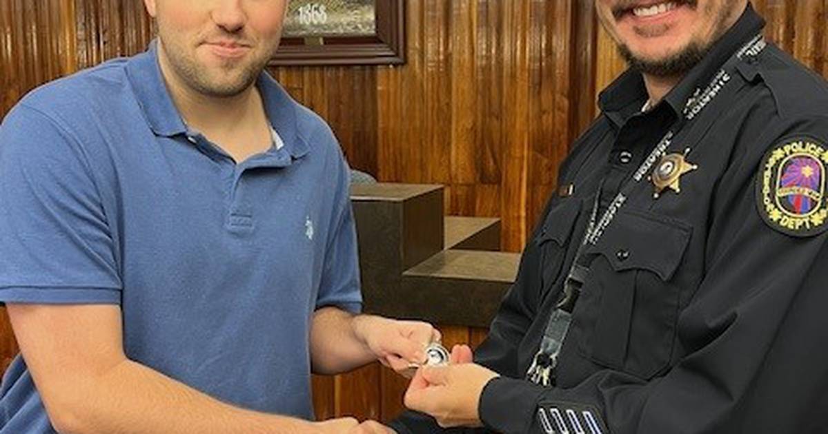 Streator Police Department welcomes new officer Shaw Local