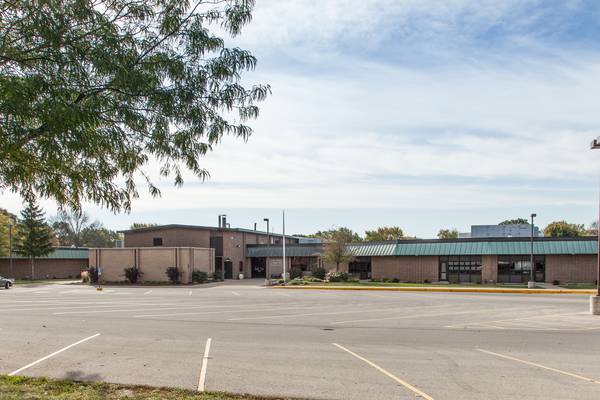 Oswego School District’s Long Beach Elementary School in need of new roof
