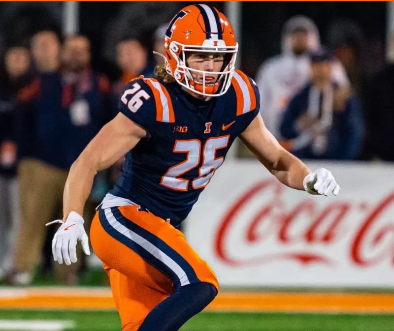 Spring Valley's Mac Resetich, a 2023 Hall graduate, took part in the Fighting Illini’s 30-28 win over Tennessee in the Music City Bowl in Nashville on Dec. 30. The junior reserve defensive back pitched in with two tackles, one solo and one assist.