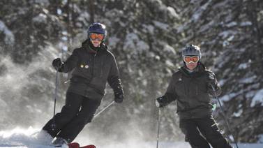 Rochelle couple start their 50th year as ski instructors at Wilmot Mountain