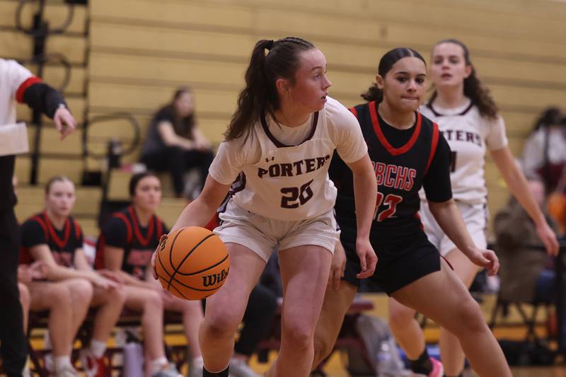 Lockport’s Lucy Hynes looks for a play against Bradley-Bourbonnais on Thursday, Jan 16, 2025 in Lockport.
