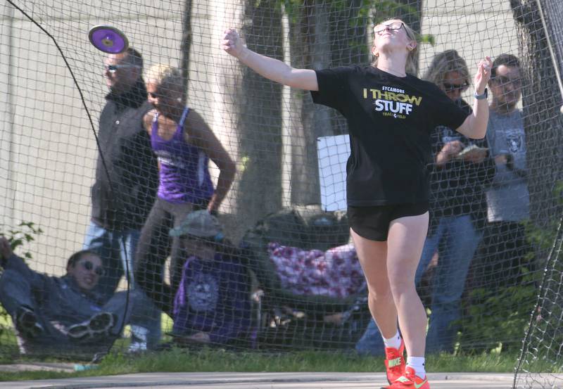 Sycamore's Krista Cobb throws discus during the Interstate 8 Conference girls track championship on Friday, May 9, 2025 at Morris High School.