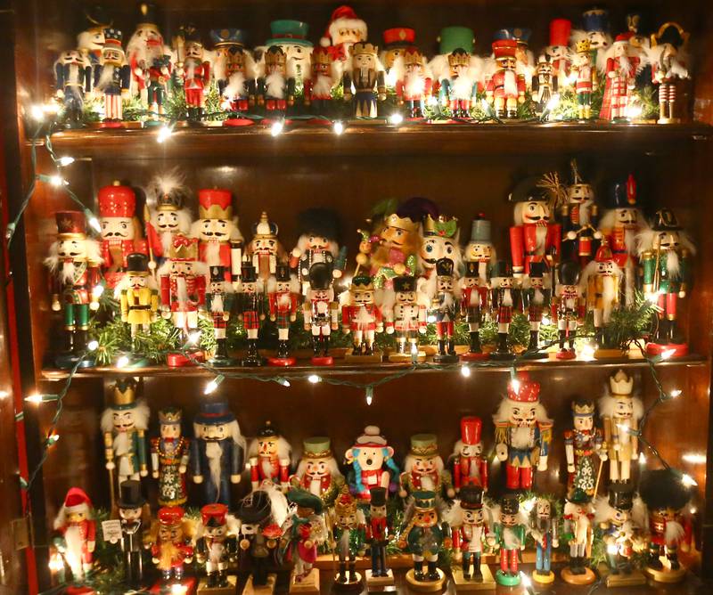 Photos Nutcracker Collector Shaw Local