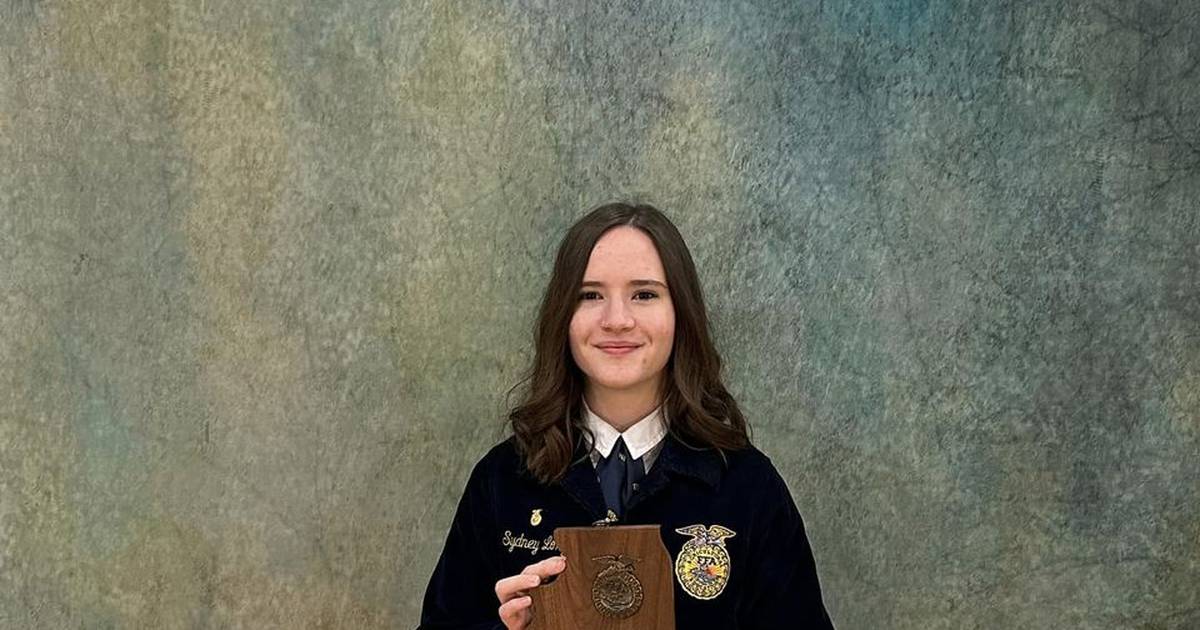 Sydney Long of Streator FFA Wins State Proficiency Award in Veterinary Science for 2024 – Shaw Local