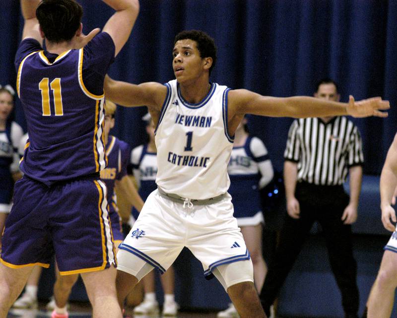 Newman's Tyson Williams  defends against Mendota's  Aden Tillman. The 18-0 Newman Comets defeated  the 14-4 Mendota Trojans 67-66 at Newman High School. The game took place on Tuesday, January 13, 2025.