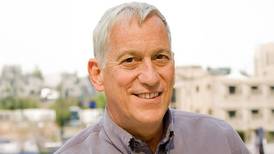 How the great ones achieved success the subject of author Walter Isaacson’s Elmhurst University lecture