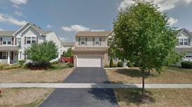 Gilberts: Single-family home goes for $490,000