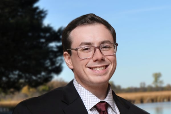Former educator announces campaign for Lake County Board 