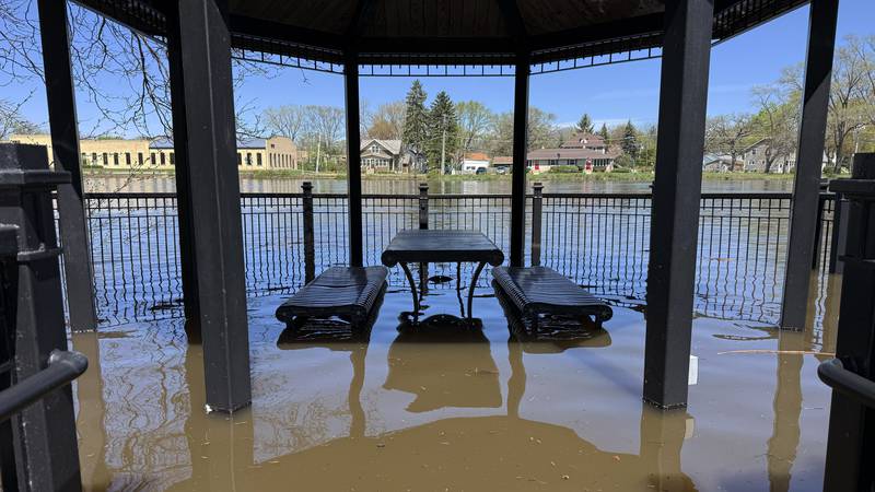 When will Fox River recede to its banks? Not for many days – if it stays dry