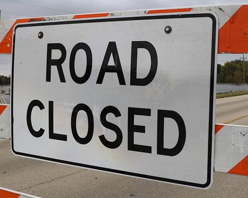 The Illinois Department of Transportation announced Wednesday that lanes that have been closed for construction will reopen, where possible, but other closures will remain over the holiday weekend.