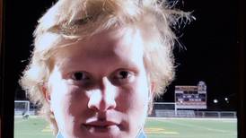 Brett Pickering’s last-minute TD pass, stellar ‘D’ deliver Montini a dramatic first win against Notre Dame