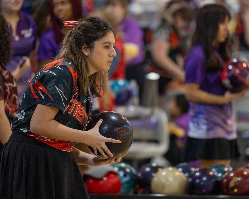 Lily Michael of Streator looks down lane before bowling ball at the L-P Cavalier Classic on Saturday, December 20, 2025 at Super Bowl in Peru.