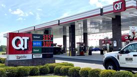 Cheaper gas prices expected in northern Illinois for Fourth of July