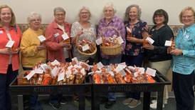 Fort du Rocher DAR donates to veterans, plans fundraiser and author talk