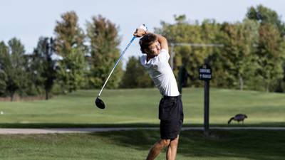 Tyler Rea, Lincoln-Way East capture Class 3A golf regional championship