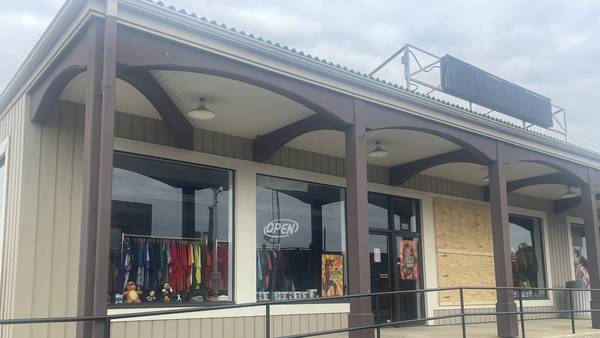 New owners, new name for vintage clothing store in DeKalb 