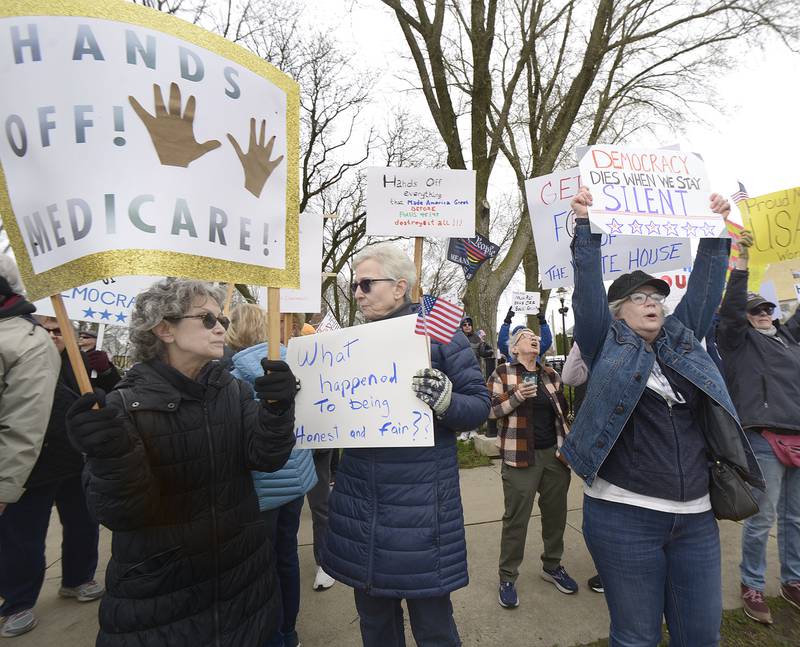 Members of Illinois Valley Indivisible participated in a Hands Off! march Saturday at Washington Square in Ottawa.  An estimated 200 voiced their concerns about Social Security, Medicare, Medicaid and veterans benefits. Similar protests took place through out the country as well.