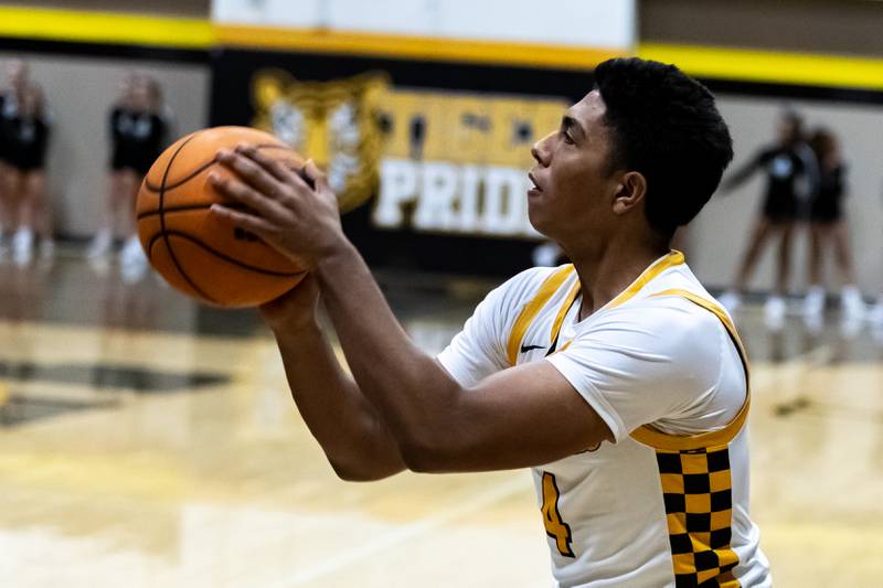Joliet West's Brockton Goehrke shoots during a varsity boys basketball game against Minooka at Joliet West on Jan. 6, 2026.