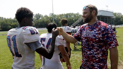 Dundee-Crown endures ‘crazy’ week: McHenry County Week 8 notebook