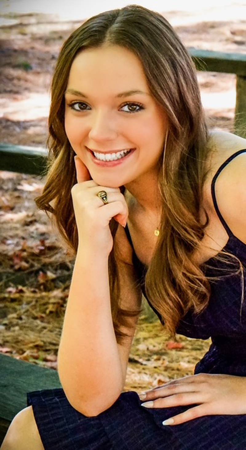 Ava Offermann has been named Marquette Academy’s 2025-2026 Daughters of the American Revolution Good Citizens Award winner.