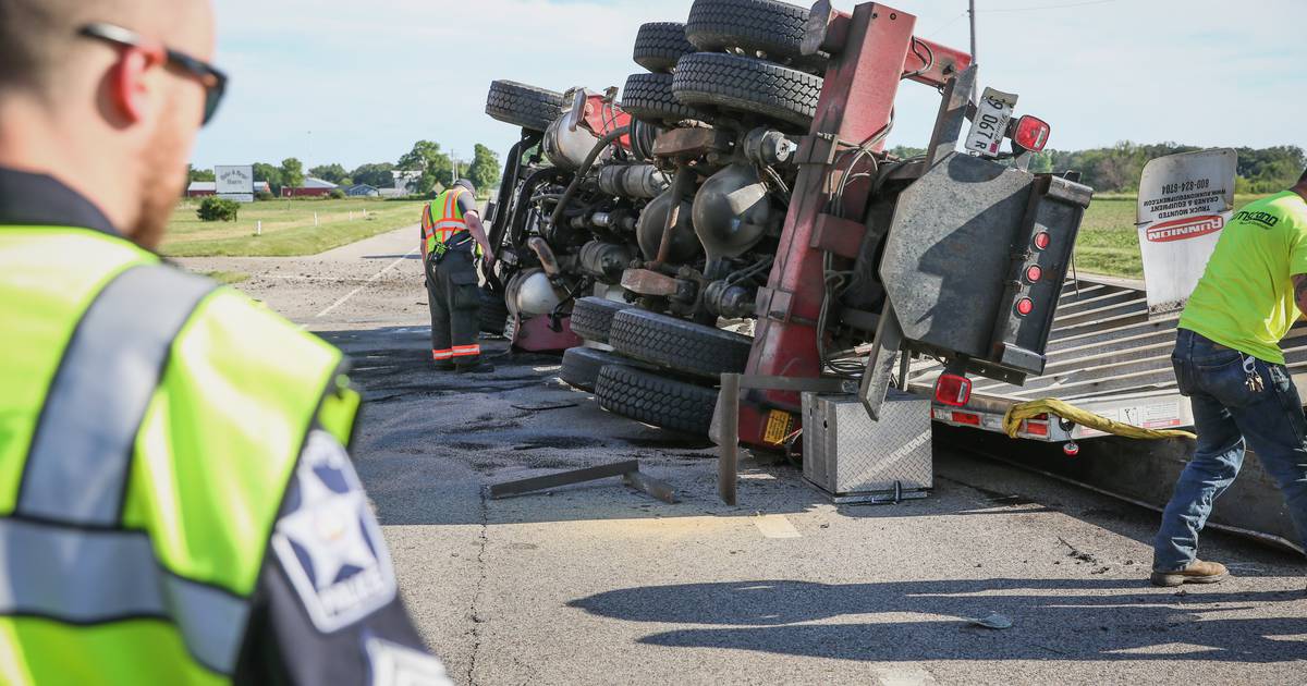 Two drivers injured in Hebron rollover crash Thursday Shaw Local