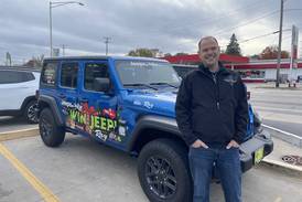 Jeeps on the Run Toys for Tots run after-party boasts family fun at Lincolnshire Marriott Resort