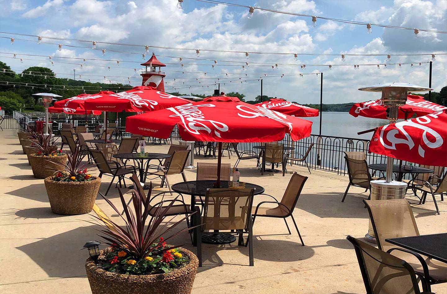 Port Edward Restaurant, located at 20 W. Algonquin Road in Algonquin, offers a large outdoor patio on the Fox River.