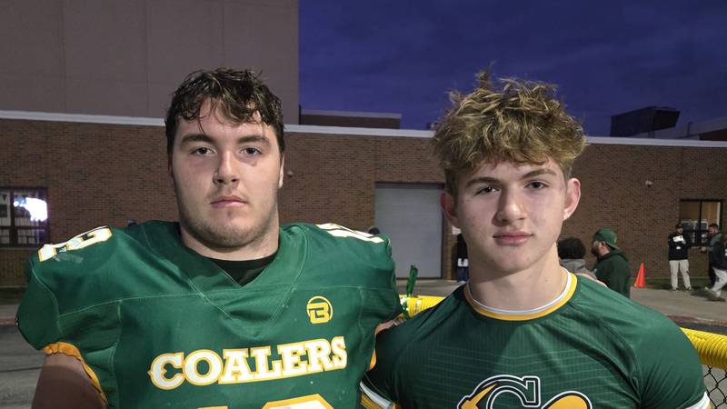 Logan Natyshok’s 5 TDs, stout defense lead Coal City to 49-7 win over Sterling 