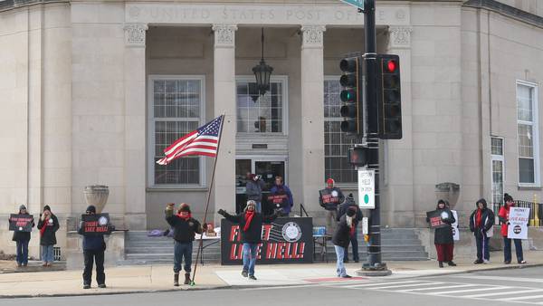 Photos: Peru Post Office holds 'Nationwide Day of Action' rally 