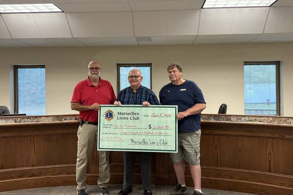Marseilles Lions Club completes $7,000 pledge for Broadway Park pavilion