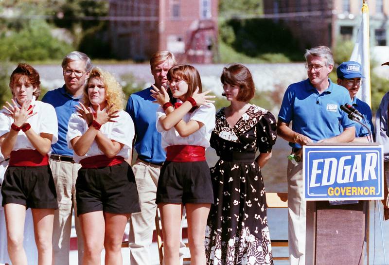 Jim Edgar candidate for Governor of Illinois, campaigns on Thursday, Aug. 30, 1990 in Peru.