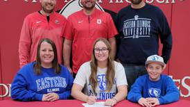 Ottawa’s McKenzie Oslanzi signs to play softball at Eastern Illinois University