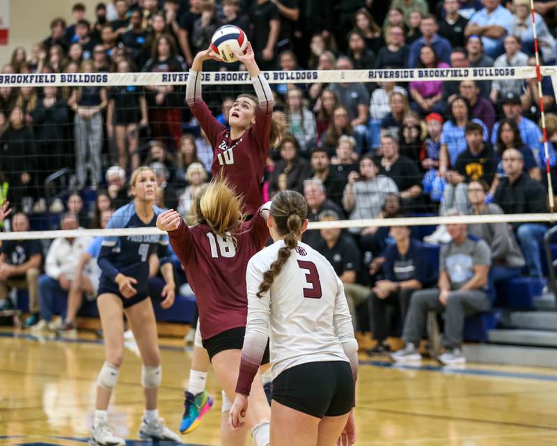 Lockport's Natalie Bochantin (10) sets the winning kill during Class 4A Riverside-Brookfield Supersectional match between Lockport at Downers Grove South.  Nov 11, 2024  in Riverside.