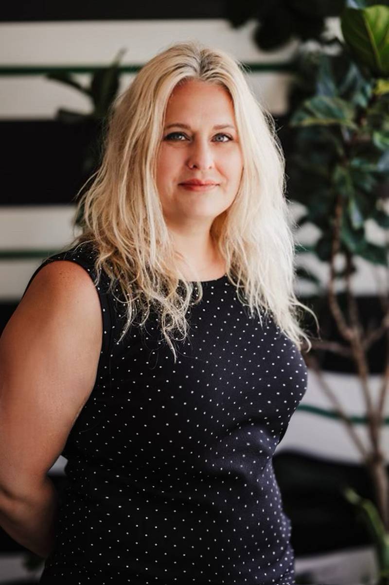 Amy Yehoshua uses her studies in traditional Chinese medicine as a licensed and board-certified acupuncturist at Sage Healing Collective in St. Charles.