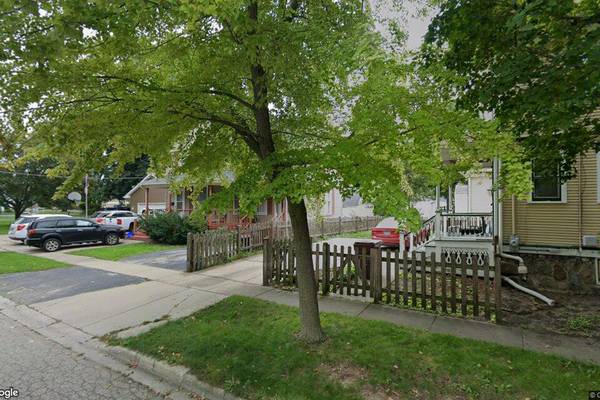 Woodstock: Three-bedroom house built in 1900 sells for $300,000