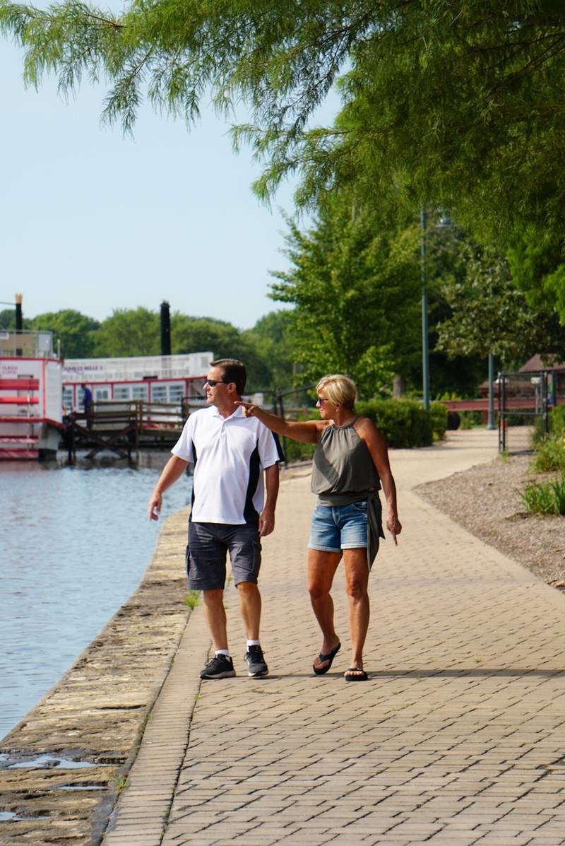 The St. Charles Business Alliance, in collaboration with The River Corridor Foundation and The Conservation Foundation, is launching the Fox River Scavenger Hunt. This activity will encourage individuals to find animals and insects that are commonly found in the Fox Valley Area.