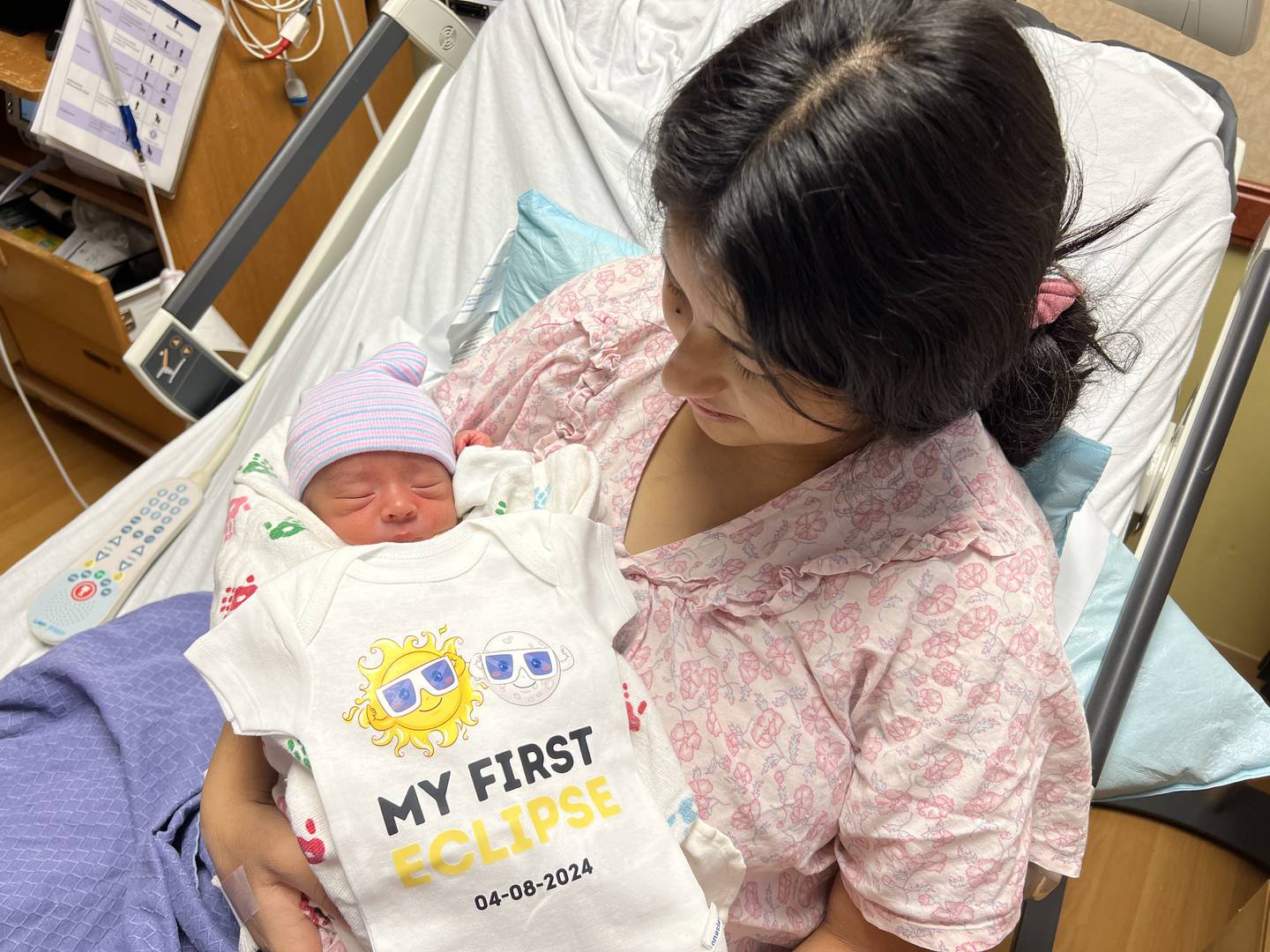 Mom Alexandra welcomed a baby boy at 7:29 a.m. on Monday, April 8, 2024, the day of the solar eclipse at Northwestern Medicine Kishwaukee Hospital in DeKalb. Hospital nurses gifted the parents with a special eclipse onsie to mark the occasion.